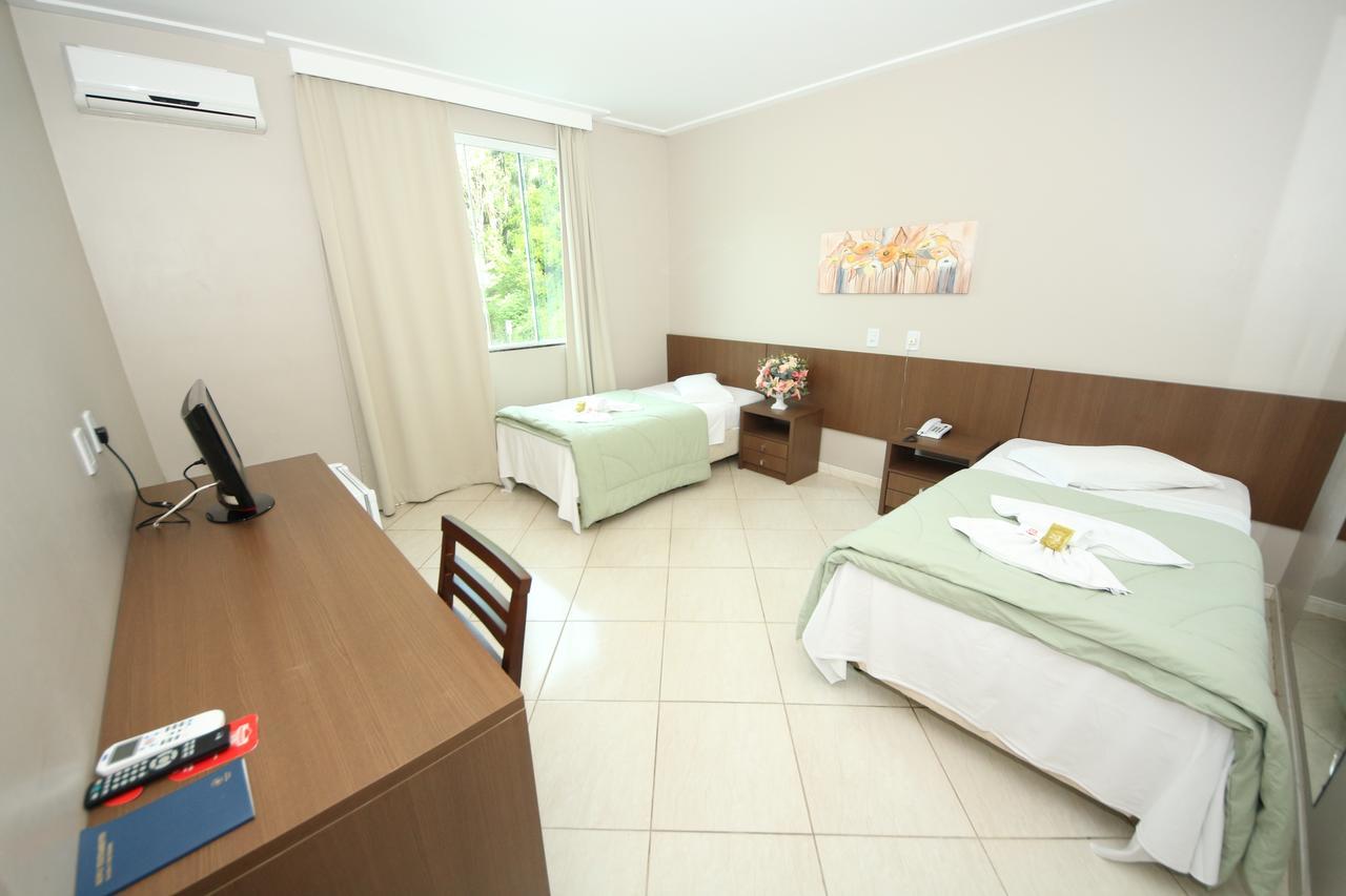 Hotel E Restaurante Bordignon จูซาบา ภายนอก รูปภาพ